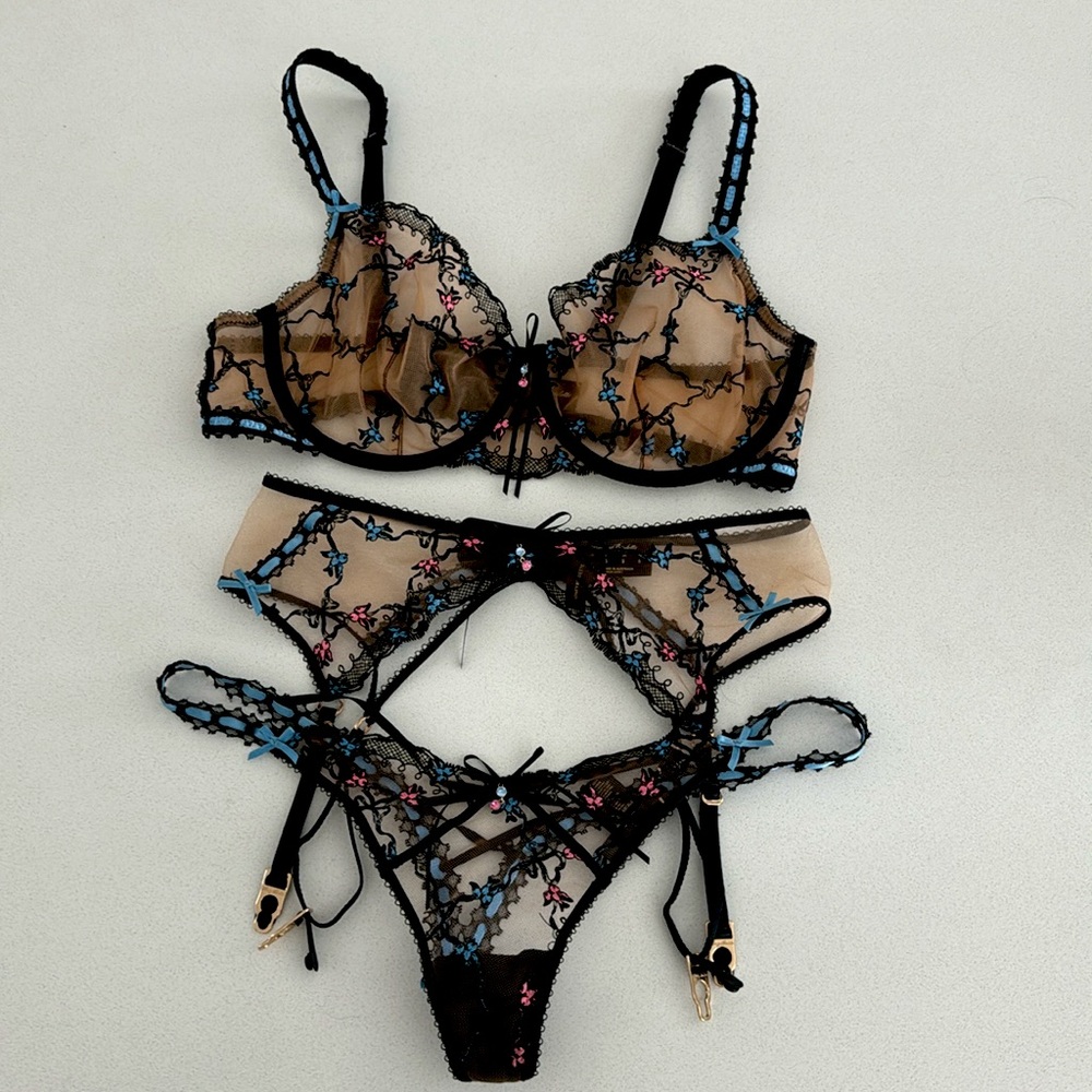 LIKE NEW Pascale Honey Birdette